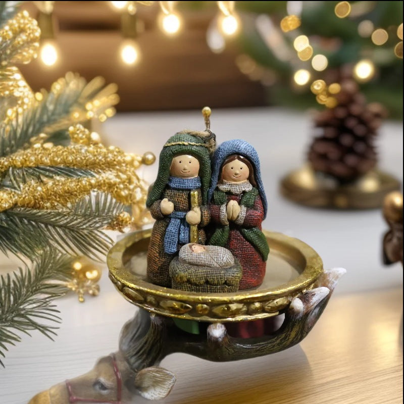 Christmas nativity figurine pendant made of resin