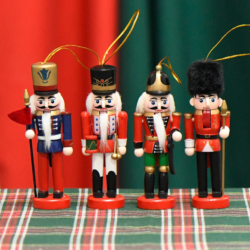 Nutcracker soldier made of hardwood, 13 cm