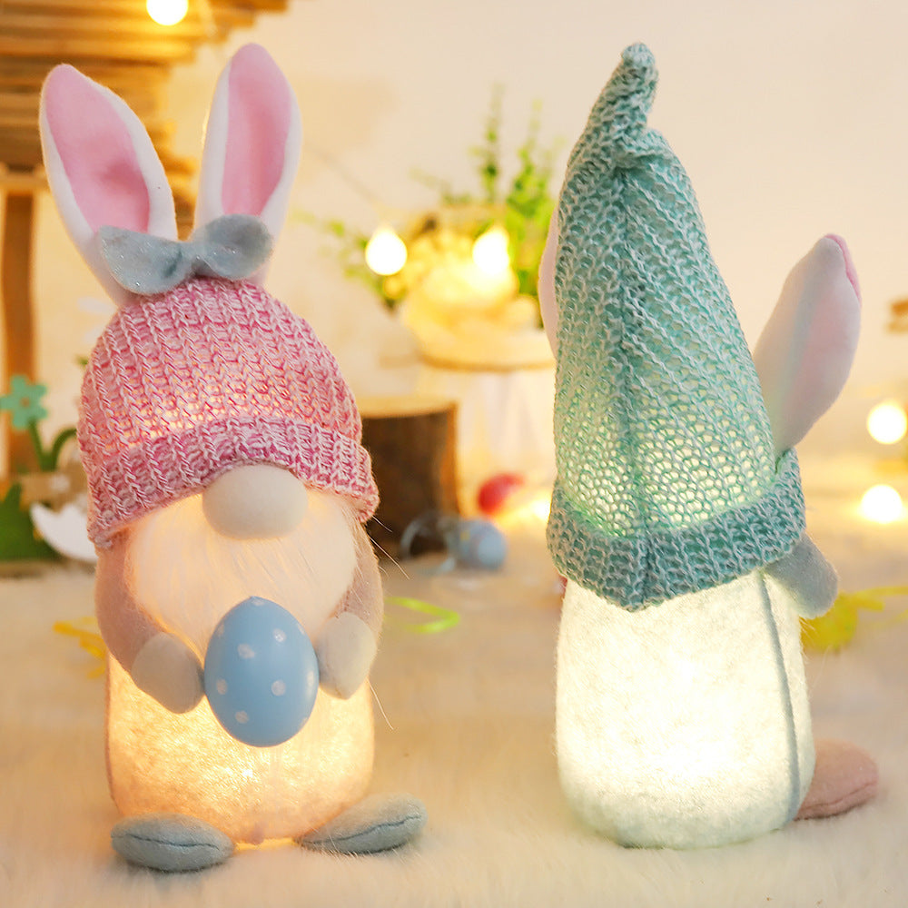 Glowing gnome figure with light effect