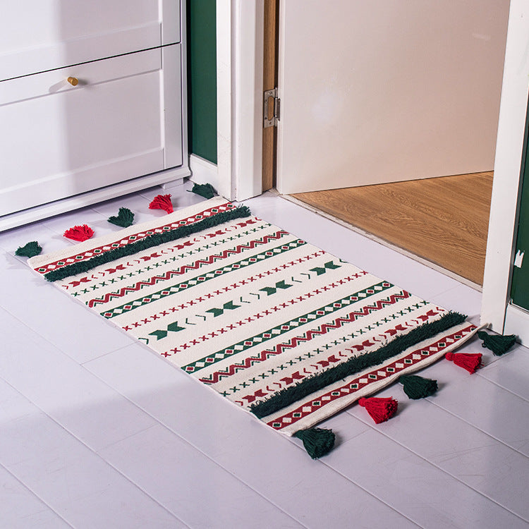Flat-woven runner rug with Nordic Christmas pattern, tassels and cotton blend Yeouu
