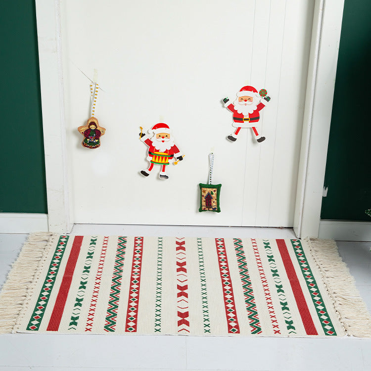 Flat-woven runner rug with Nordic Christmas pattern, tassels and cotton blend Yeouu