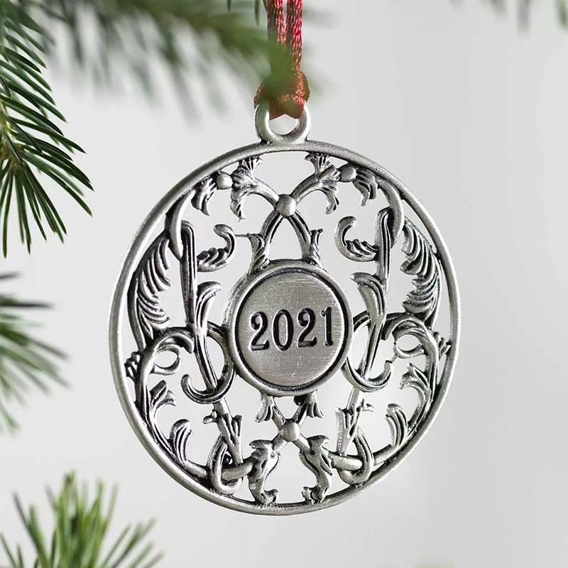 Yeouu | Christmas Tree Ornament