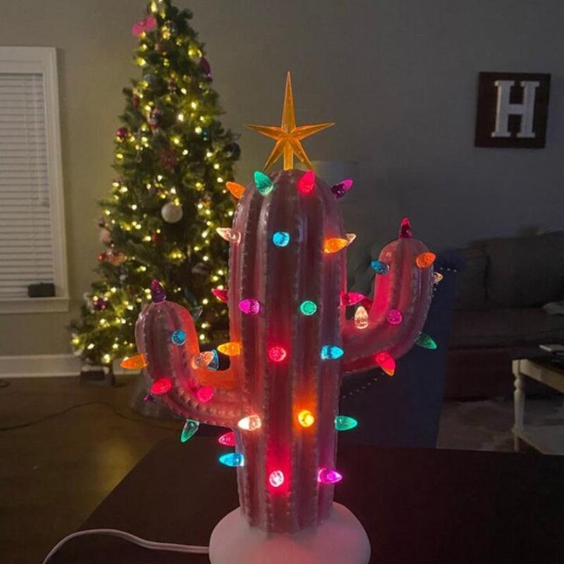 Yeouu | Vintage Christmas Cactus