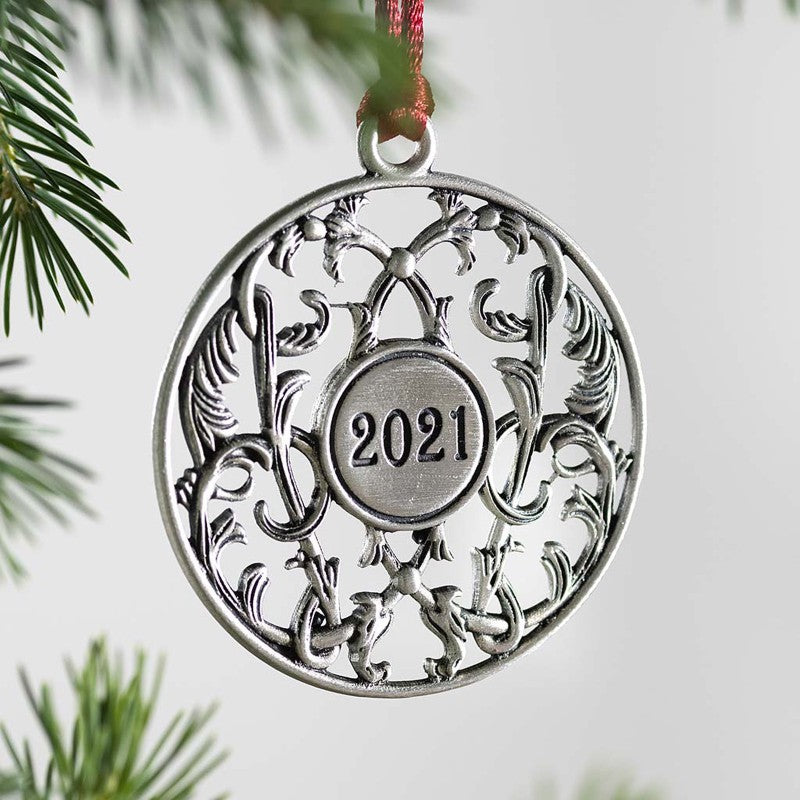 Yeouu | Solid Tin Christmas Decoration