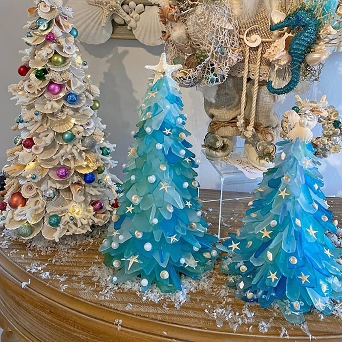 Yeouu | RadiantPine Brighten Holiday Spaces