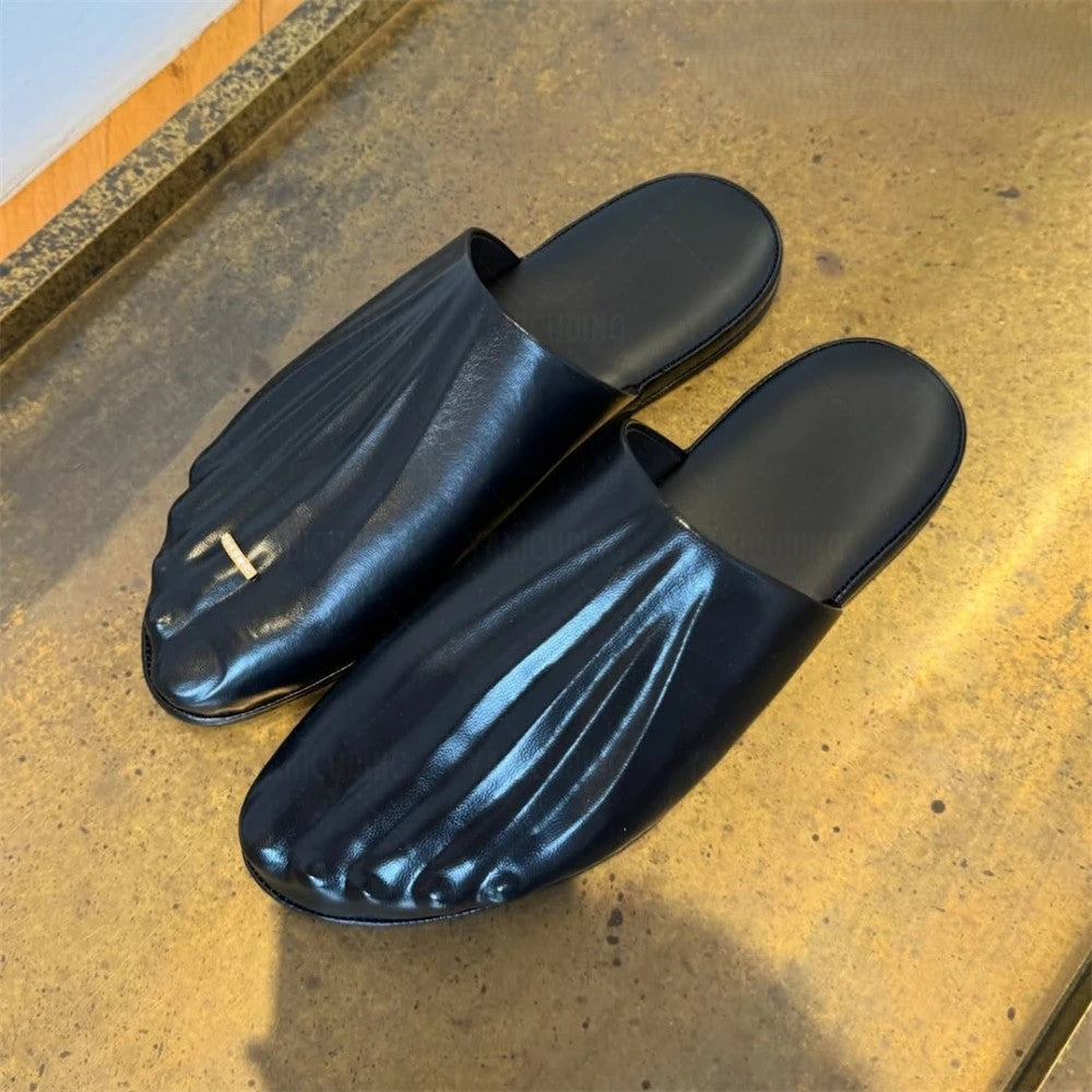 Disco Toes Metallic Five-Toe Artsy Slipper