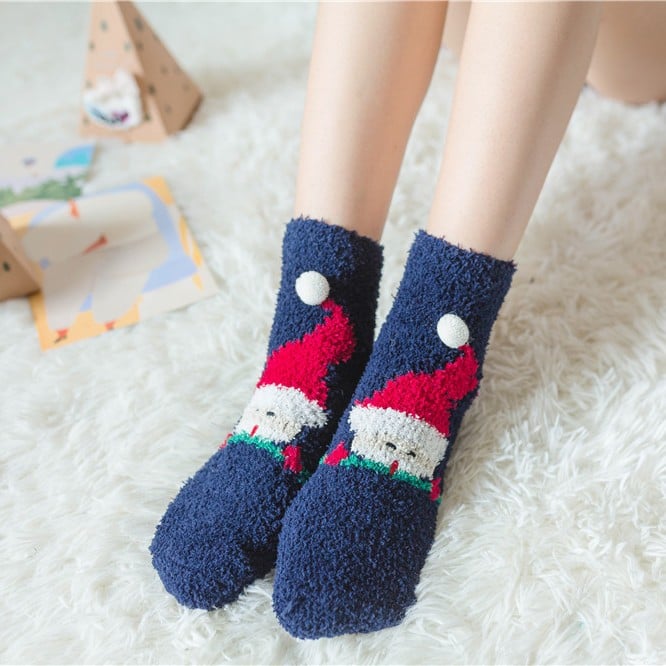 Yeouu | Christmas socks in gift box design | Plush house & cuddle socks | Universal size