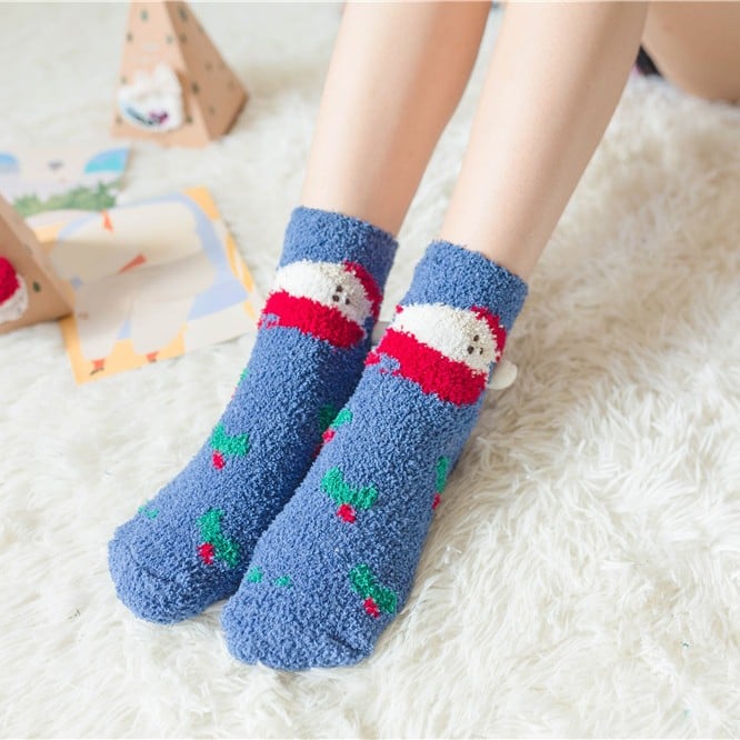 Yeouu | Christmas socks in gift box design | Plush house & cuddle socks | Universal size