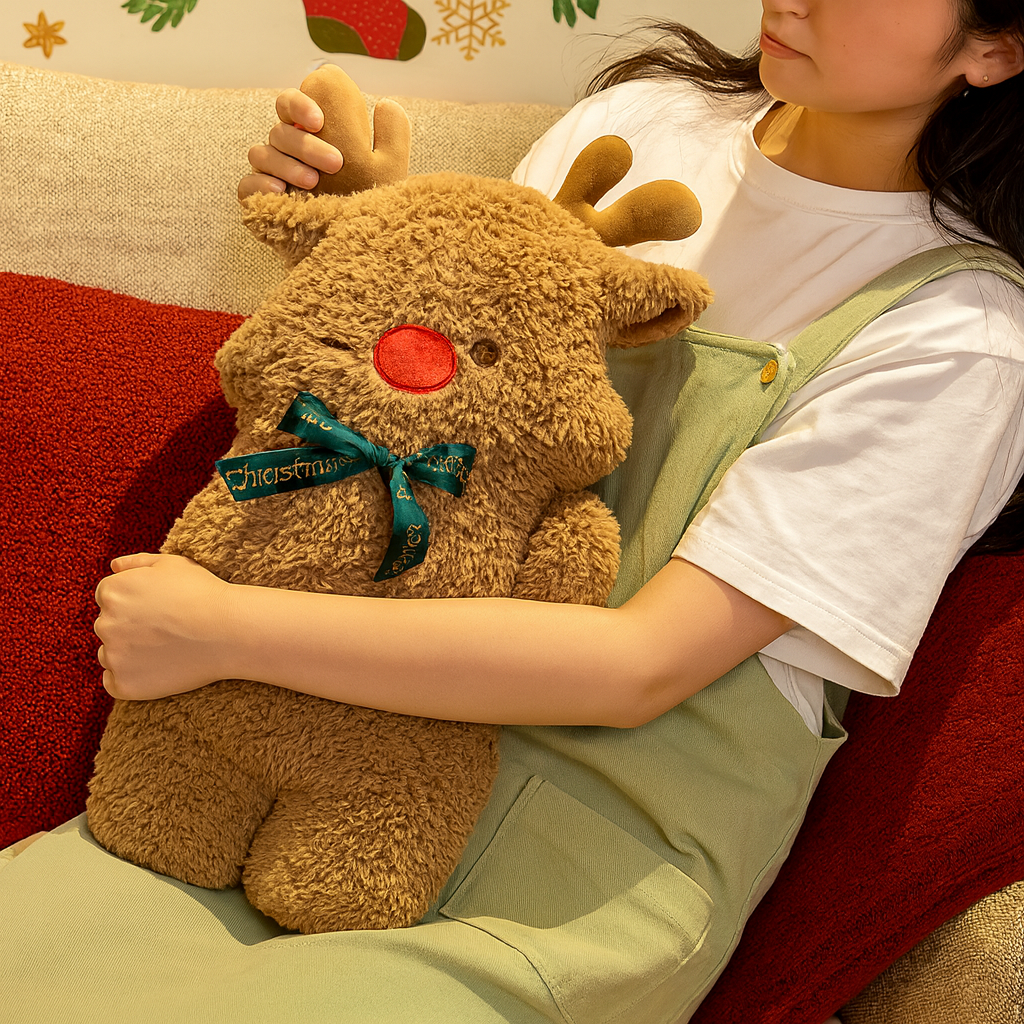 Yeouu | Everjoy Plush Christmas Cushion – Festive Cuddle and Decorative Piece for Cozy Rooms