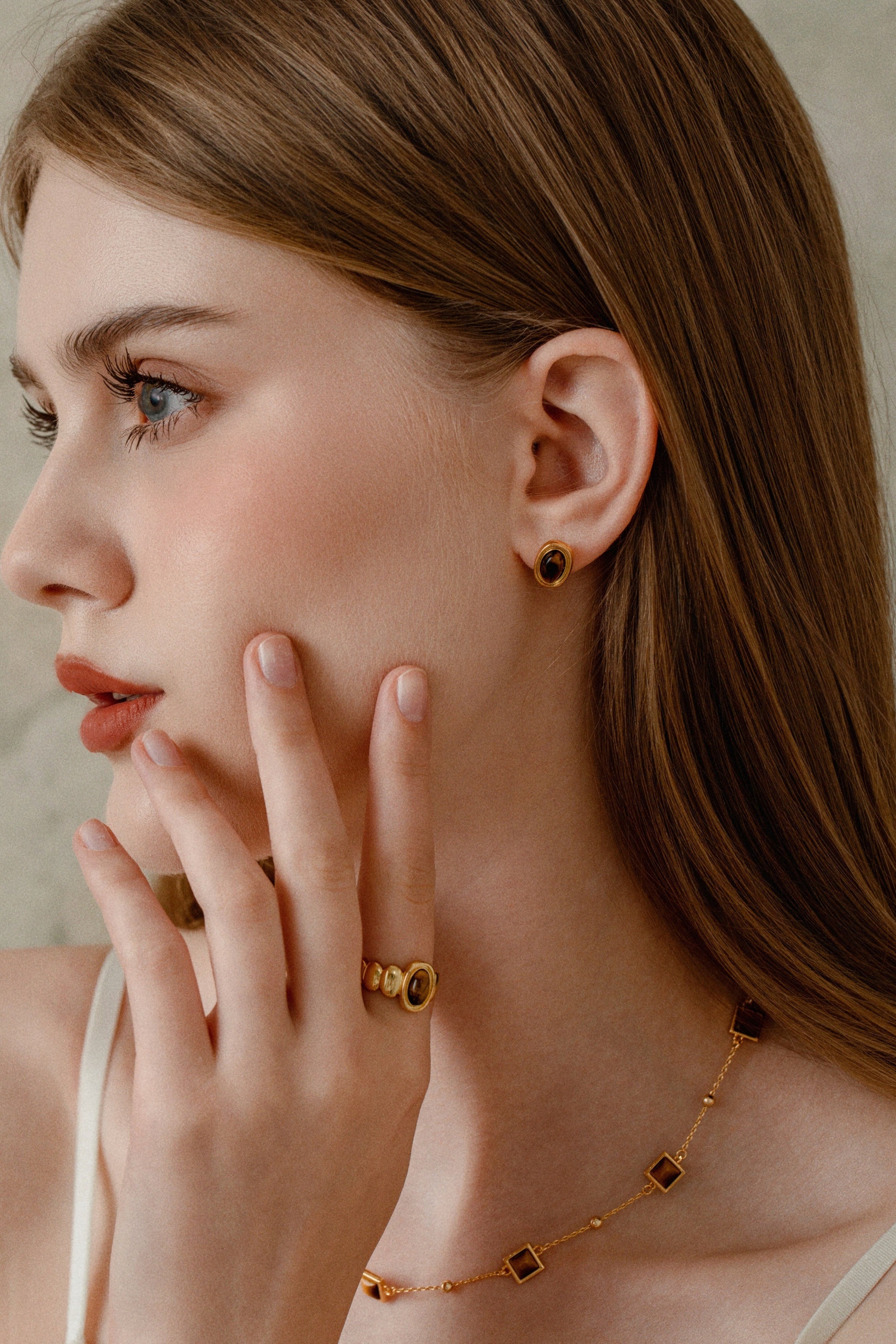 Halo Tiger Eye Stone Ring