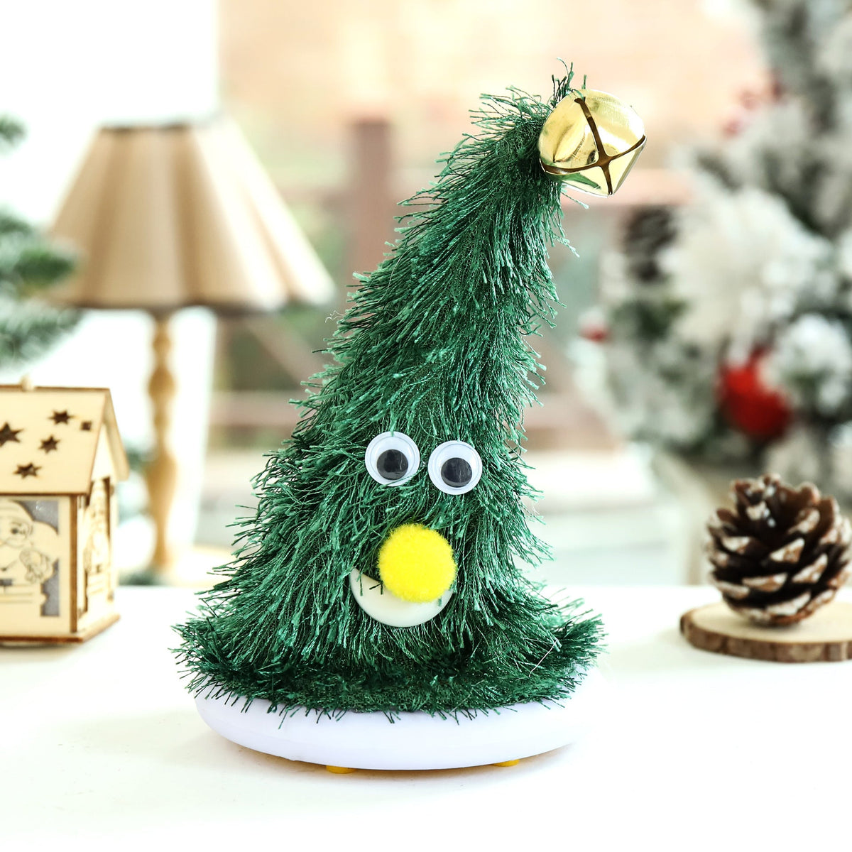Decorative Christmas tree with light Yeouu