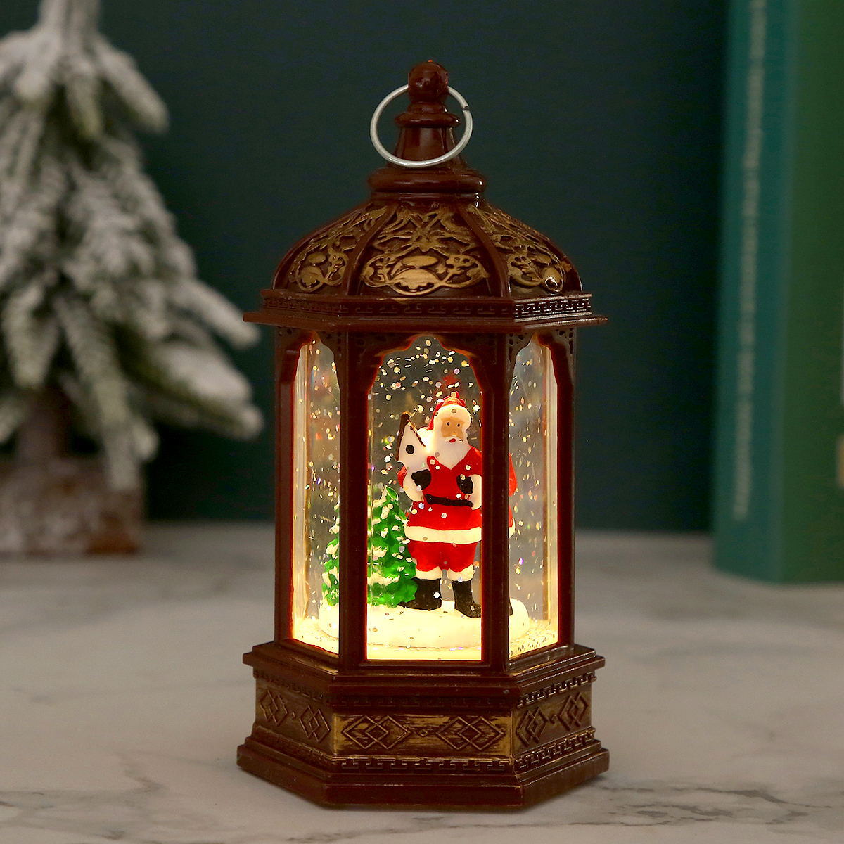 Nostalgic Christmas lantern with moving Santa Claus Yeouu