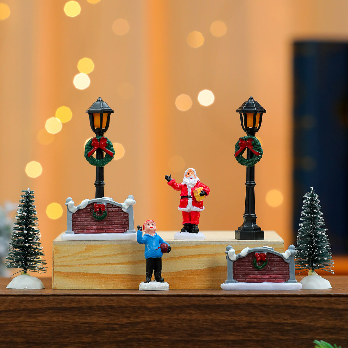 Miniature Christmas Scene Figurine Set Yeouu