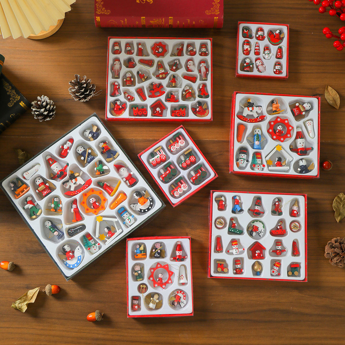 Decorative Christmas Train Figurines Yeouu