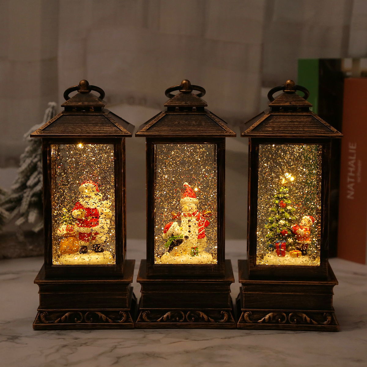 Vintage Christmas lantern with snowman and LED lighting Yeouu