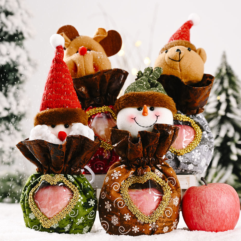 Cute Christmas figure with heart pouch Yeouu