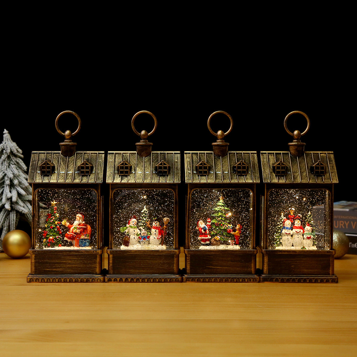 Nostalgic Christmas lantern with movable large Santa Claus Yeouu