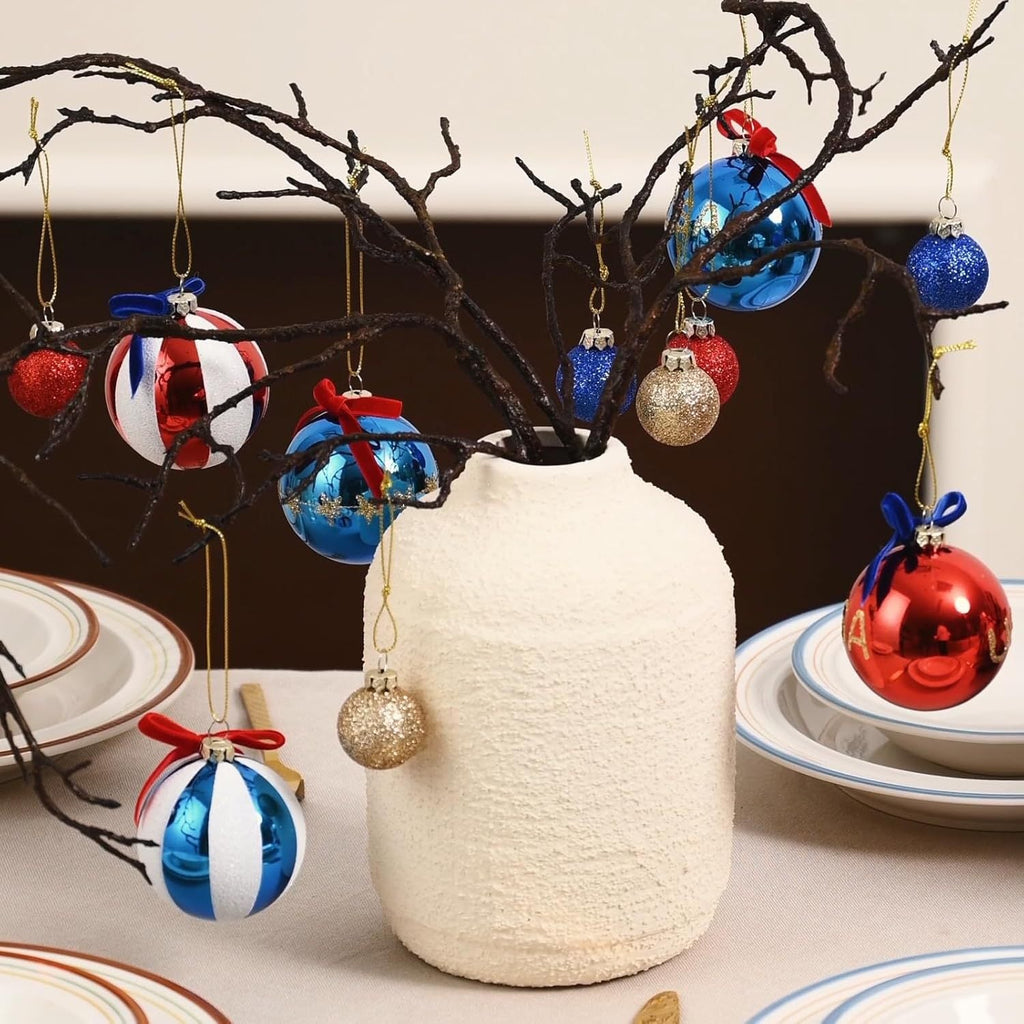 Unisex nan Christmas tree ornaments set in Americana style with glitter decoration and satin ribbon, shatterproof plastic ornaments Yeouu