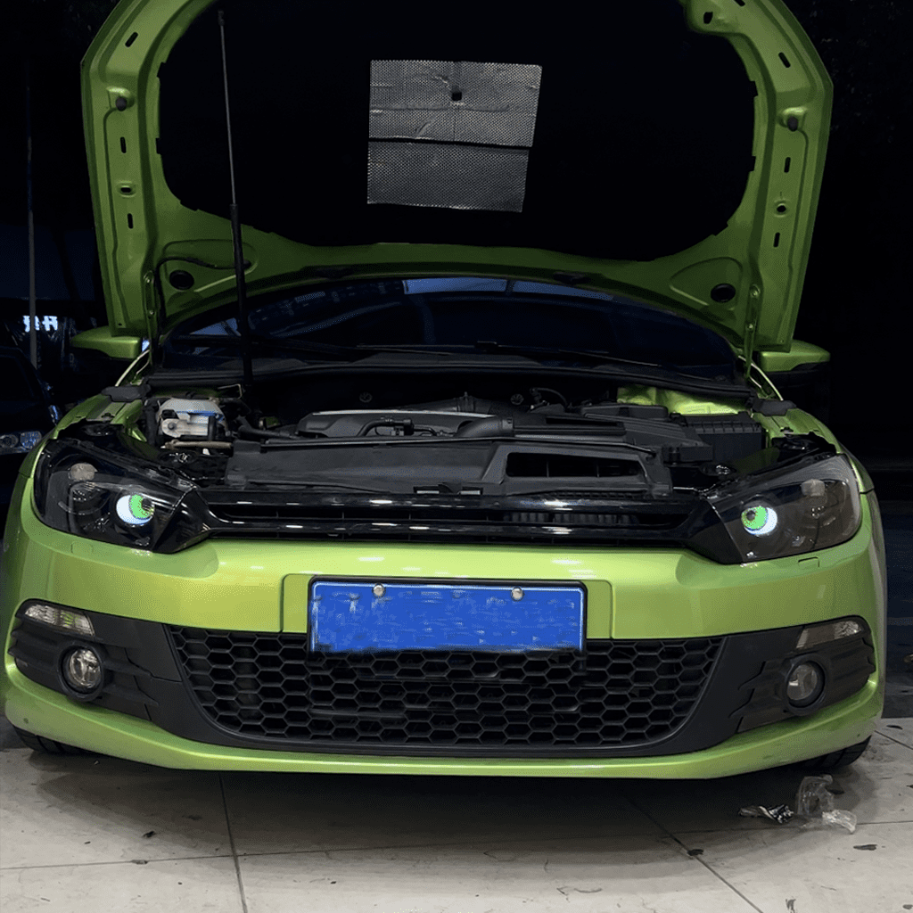 Synced Programmable Devil Eyes Lens