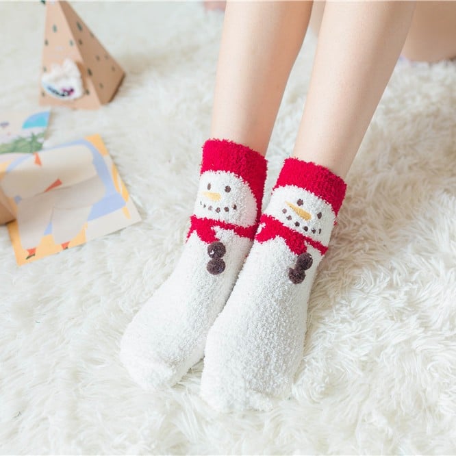 Yeouu | Christmas socks in gift box design | Plush house & cuddle socks | Universal size