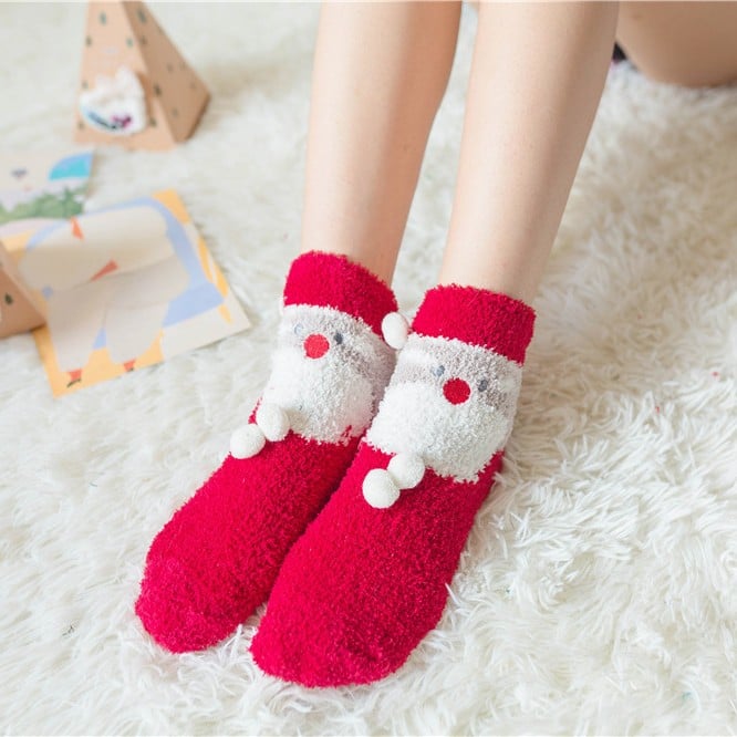Yeouu | Christmas socks in gift box design | Plush house & cuddle socks | Universal size
