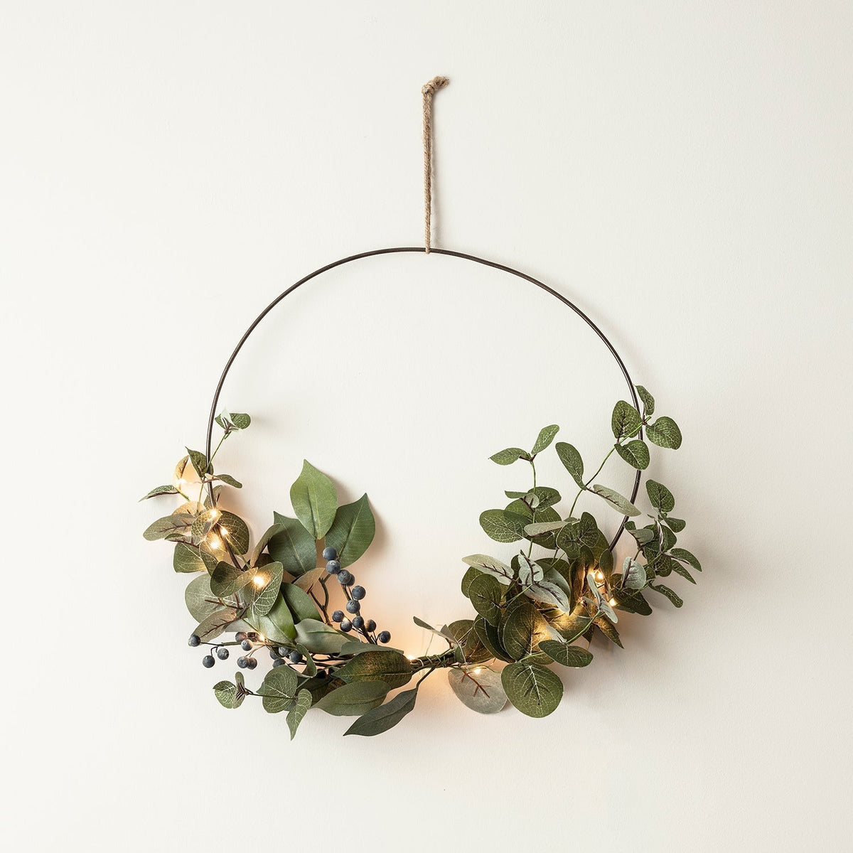 Yeouu | Christmas Wreath Eucalyptus LED Lights