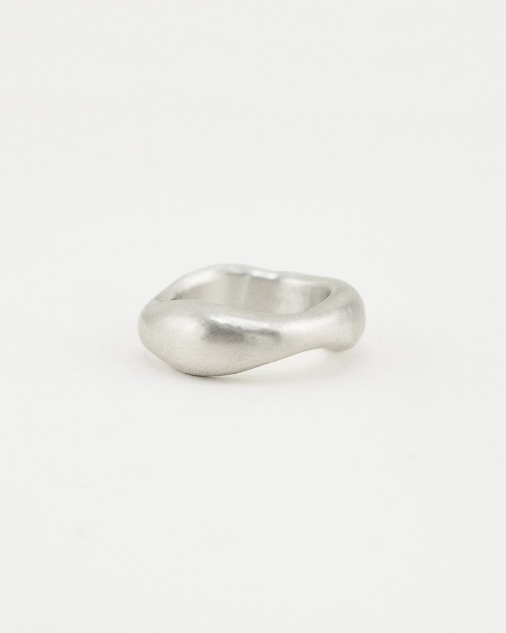 Ives Ring