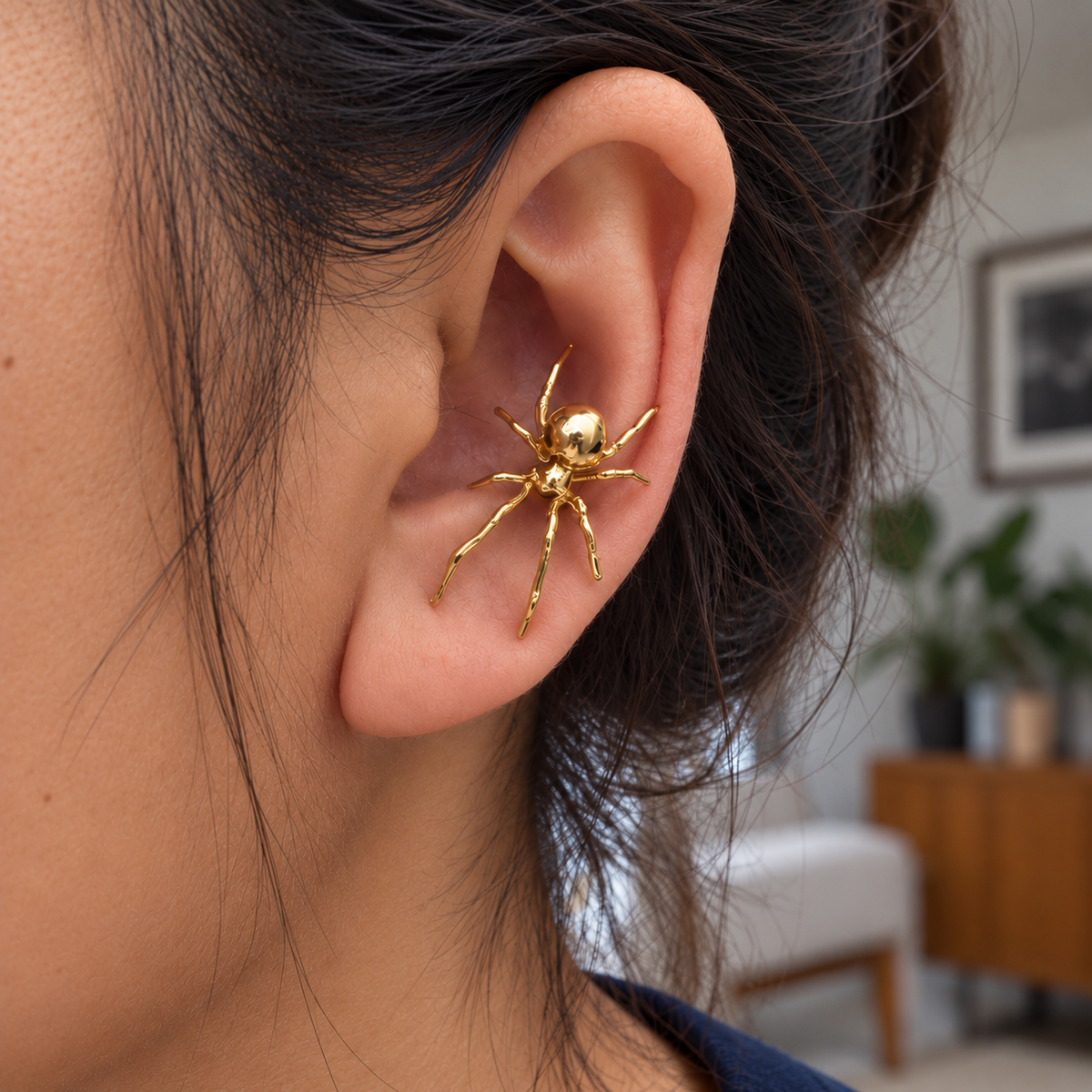 Nightweaver Spider Ear Hook